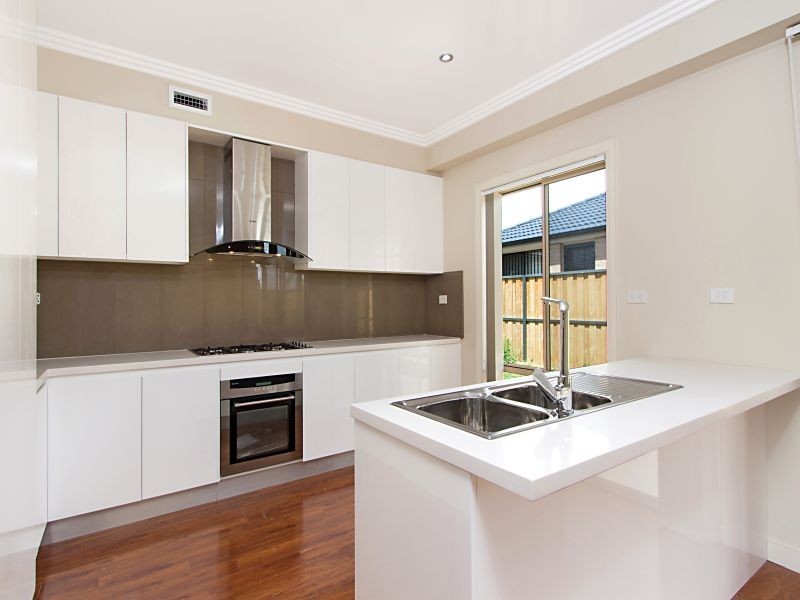 87 Riverbank Dr, The Ponds NSW 2769