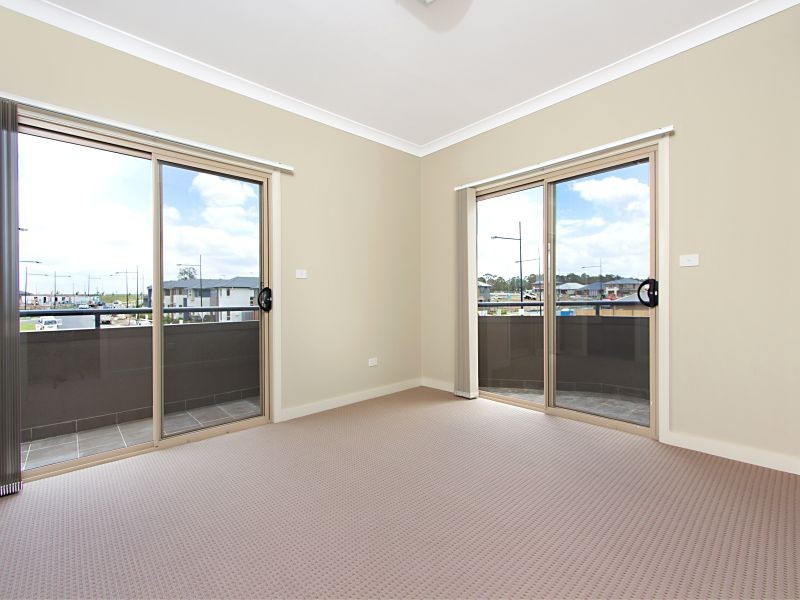 87 Riverbank Dr, The Ponds NSW 2769