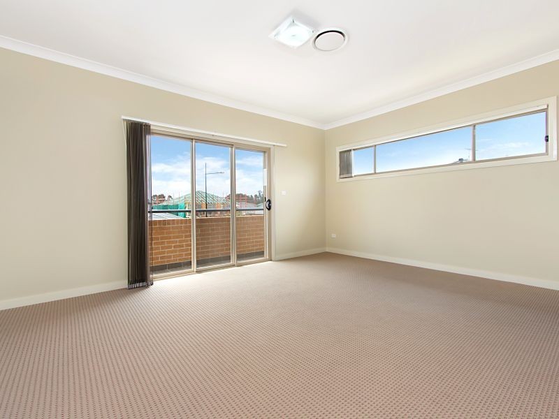 87 Riverbank Dr, The Ponds NSW 2769