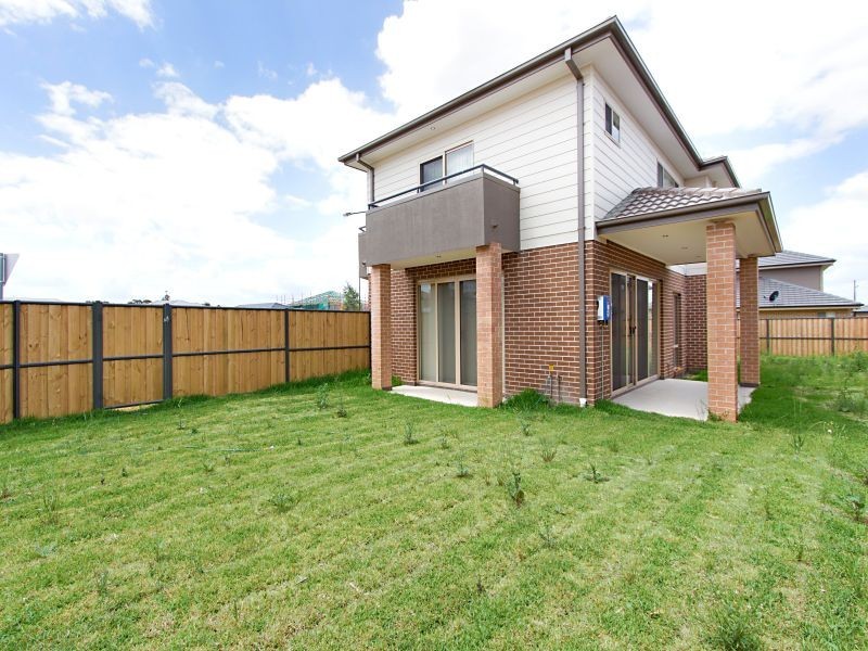 87 Riverbank Dr, The Ponds NSW 2769