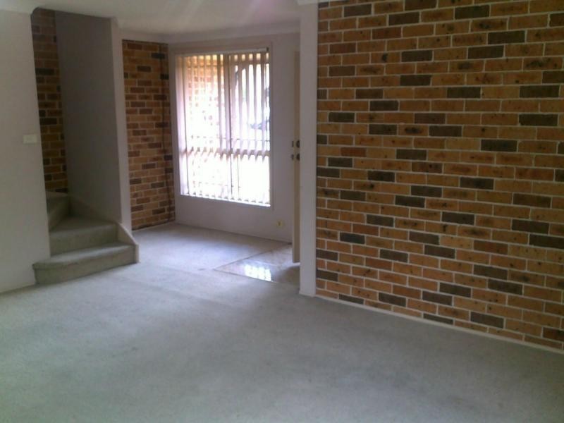 1/64 Kennington Avenue, Quakers Hill NSW 2763