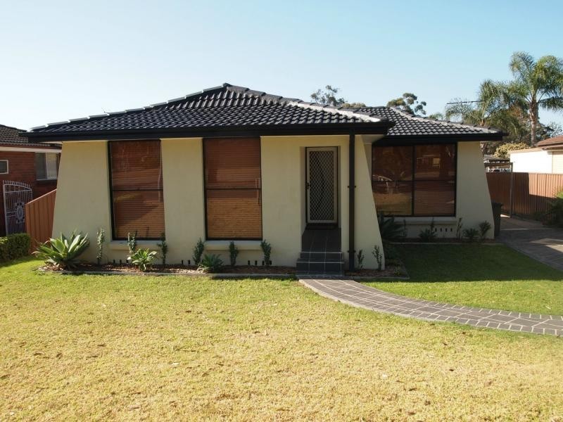 37 Alford Street, Quakers Hill NSW 2763