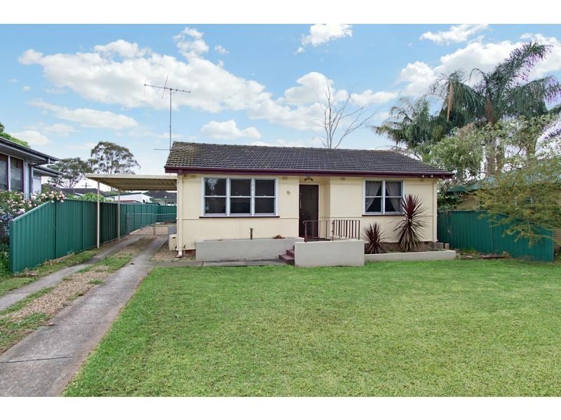 37 Robyn Street, Blacktown NSW 2148