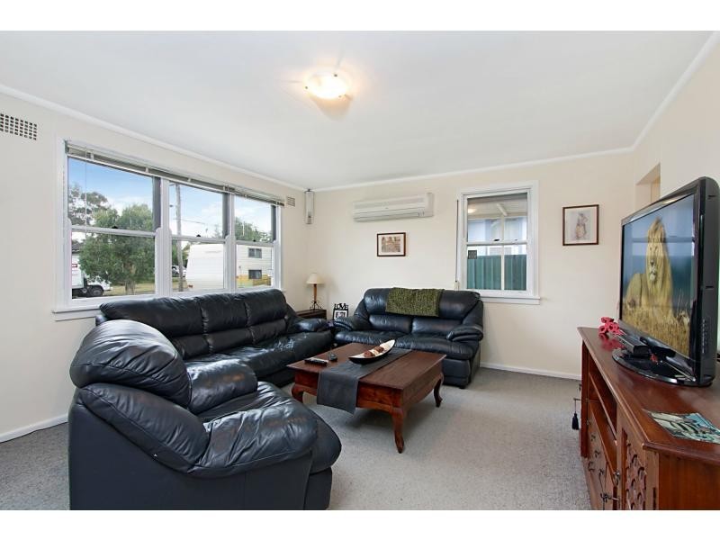 37 Robyn Street, Blacktown NSW 2148