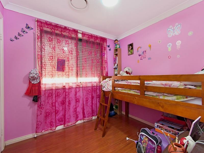 64 Manorhouse Boulevard, Quakers Hill NSW 2763