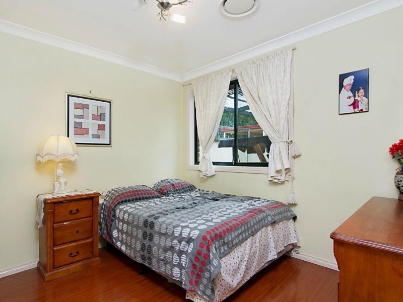 64 Manorhouse Boulevard, Quakers Hill NSW 2763