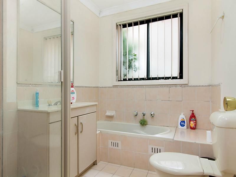 64 Manorhouse Boulevard, Quakers Hill NSW 2763