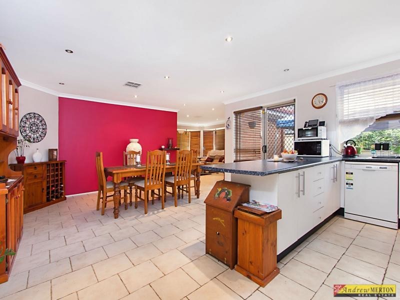 8 Bromley Grove, Parklea NSW 2768