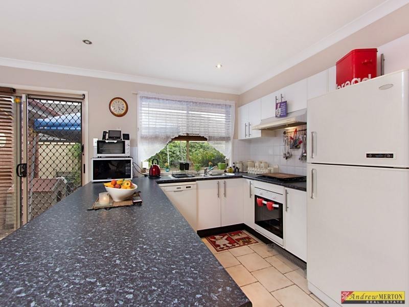 8 Bromley Grove, Parklea NSW 2768