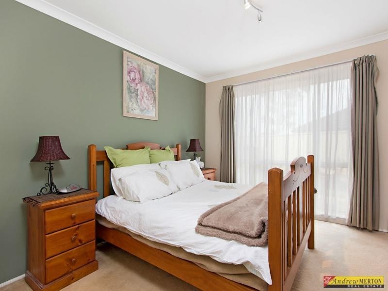 8 Bromley Grove, Parklea NSW 2768