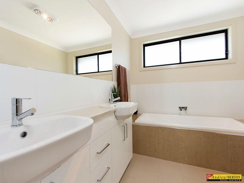 4 Jonah Street, Stanhope Gardens NSW 2768