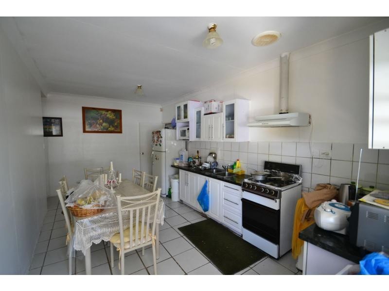 31 Davis Road, Marayong NSW 2148