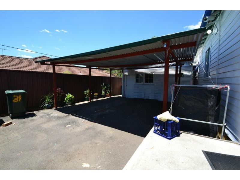 31 Davis Road, Marayong NSW 2148