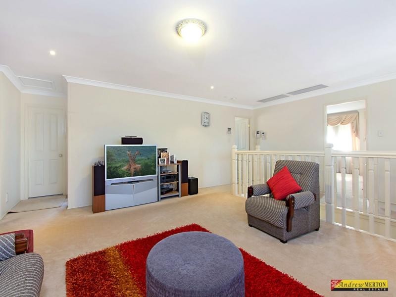 9 Kalindi Place, St Clair NSW 2759