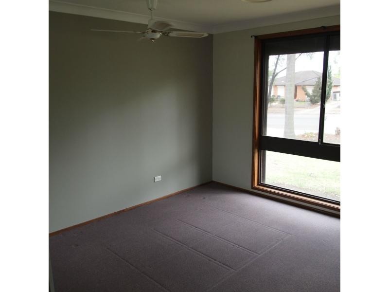 95 Warrimoo Drive, Quakers Hill NSW 2763