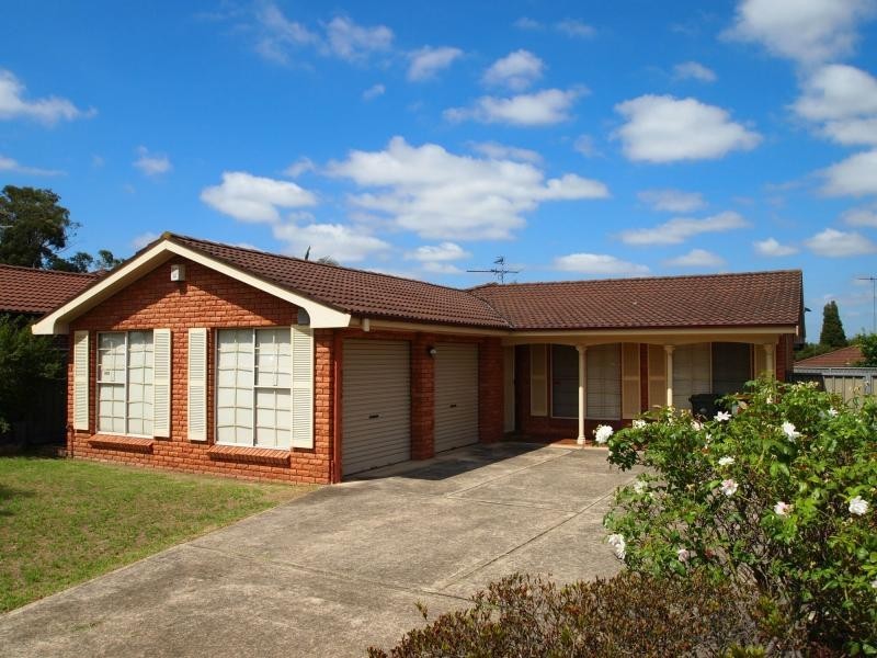 145 Cowper Circuit, Quakers Hill NSW 2763