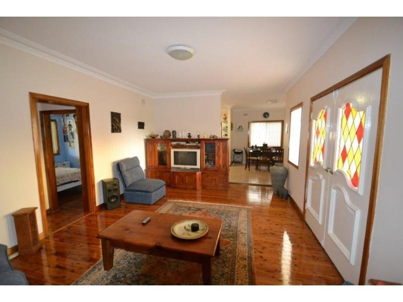 27 Valda Street, Blacktown NSW 2148