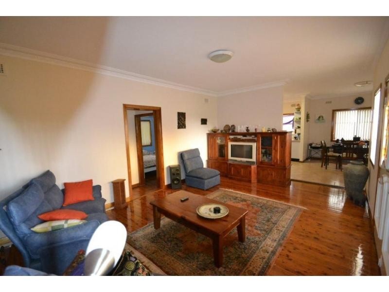 27 Valda Street, Blacktown NSW 2148