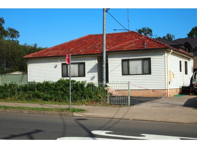 40 Douglas Road, Quakers Hill NSW 2763