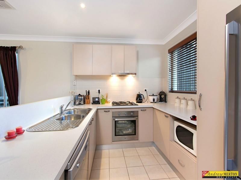 8 Sunray Place, Acacia Gardens NSW 2763