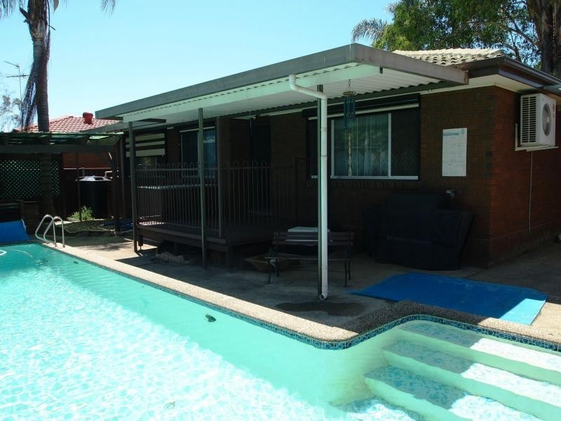 44 Tichborne Drive, Quakers Hill NSW 2763