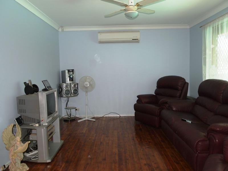 44 Tichborne Drive, Quakers Hill NSW 2763