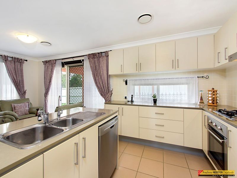 1202 Phoenix Ave, Beaumont Hills NSW 2155