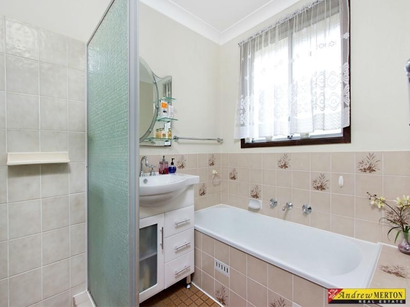 63 Nathan. Crescent, Dean Park NSW 2761