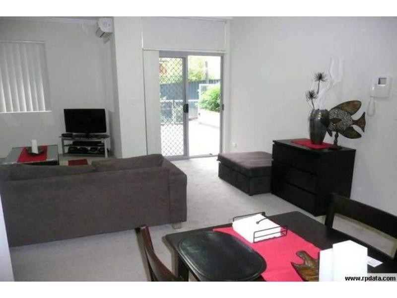Unit 4/2 Bruce Street, Blacktown NSW 2148