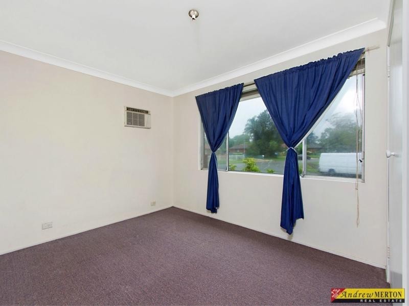 2 Ridgeway Crescent, Quakers Hill NSW 2763