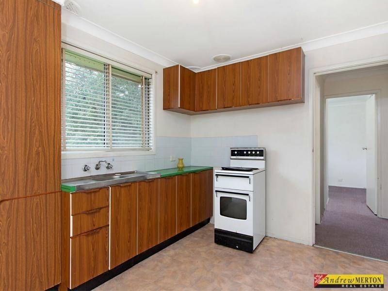 2 Ridgeway Crescent, Quakers Hill NSW 2763