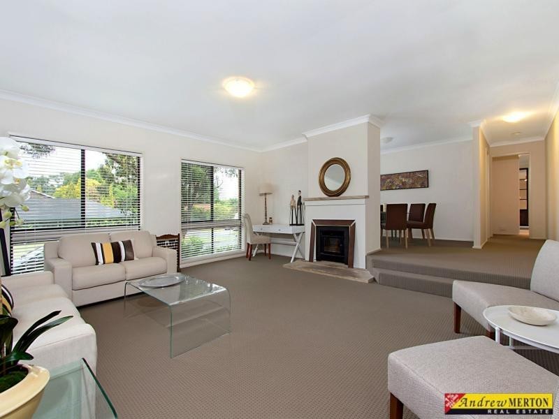 35 Dawes Avenue, Castle Hill NSW 2154