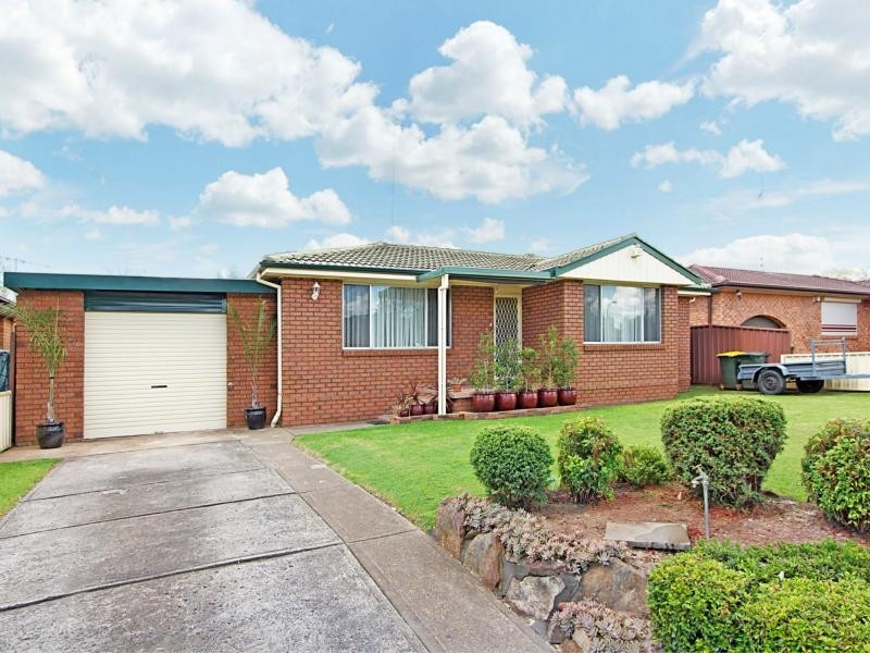 23 Ridgeway Crescent, Quakers Hill NSW 2763