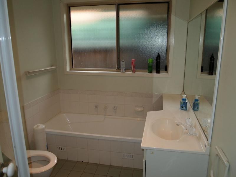 4 Tallinn Grove, Rooty Hill NSW 2766