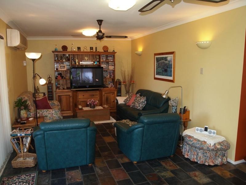 3 Banks Drive, St Clair NSW 2759