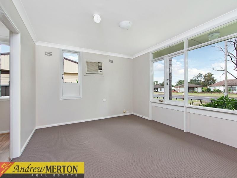 25 Palmyra Road, Lethbridge Park NSW 2770