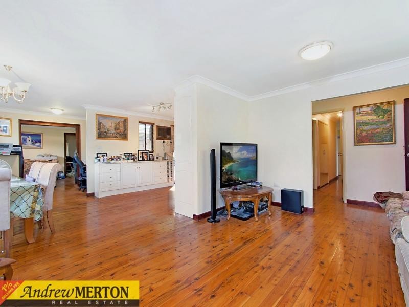 52 Plymouth Crescent, Kings Langley NSW 2147
