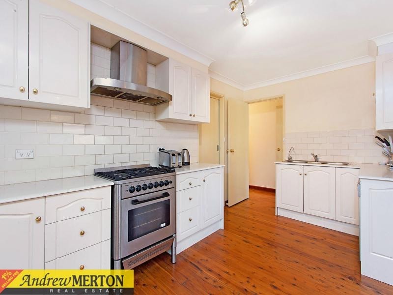 52 Plymouth Crescent, Kings Langley NSW 2147