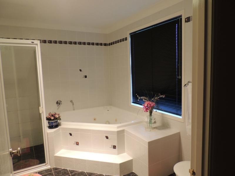 24 Turquoise Street, Quakers Hill NSW 2763