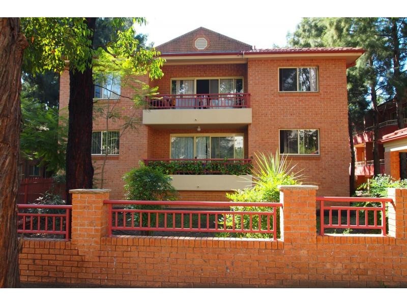 9/219 Dunmore Street, Pendle Hill NSW 2145