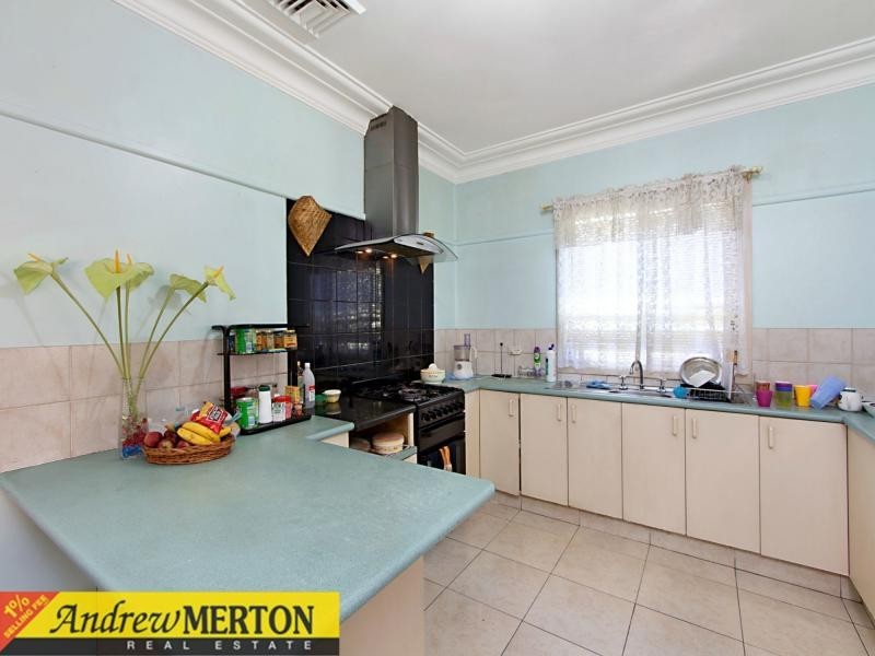 40 Douglas Road, Quakers Hill NSW 2763