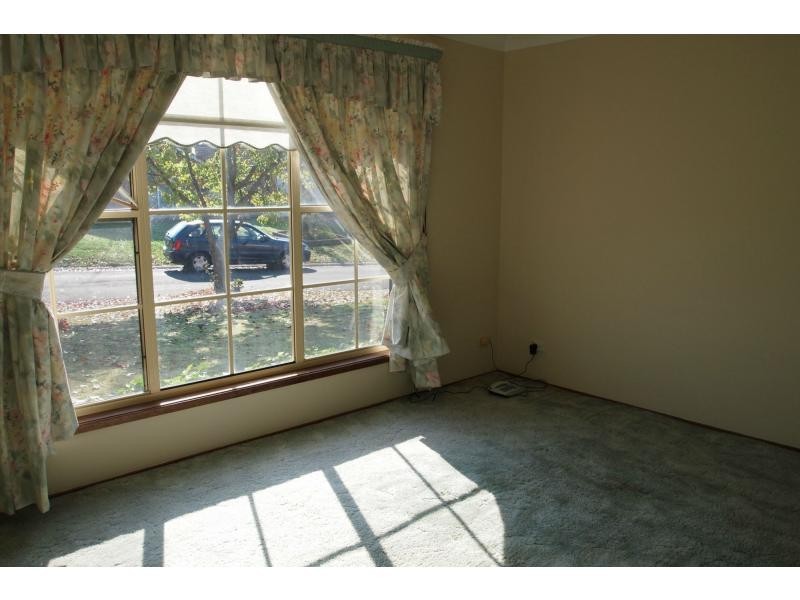 5 Beau Court, Quakers Hill NSW 2763