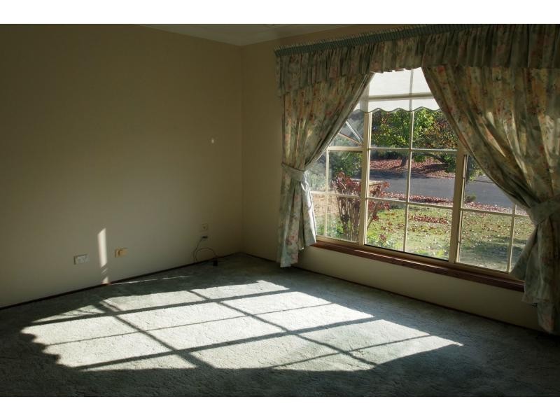 5 Beau Court, Quakers Hill NSW 2763