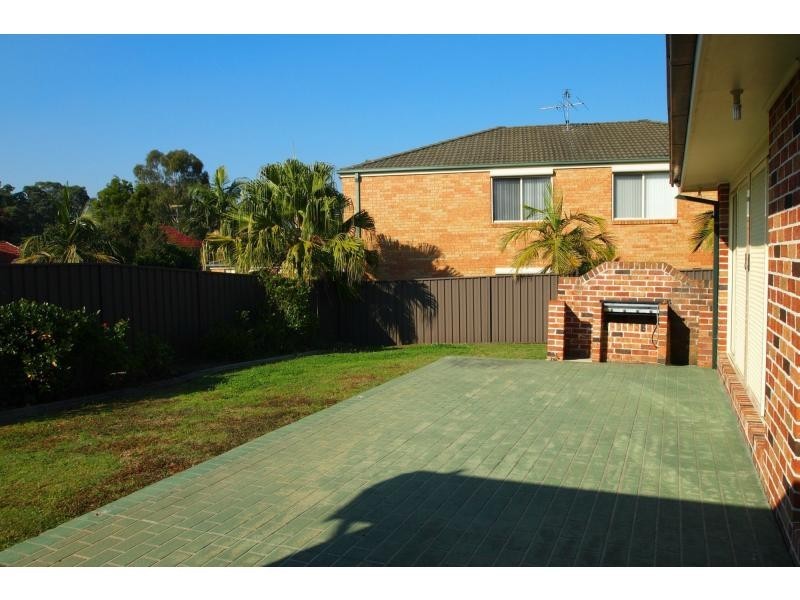 5 Beau Court, Quakers Hill NSW 2763