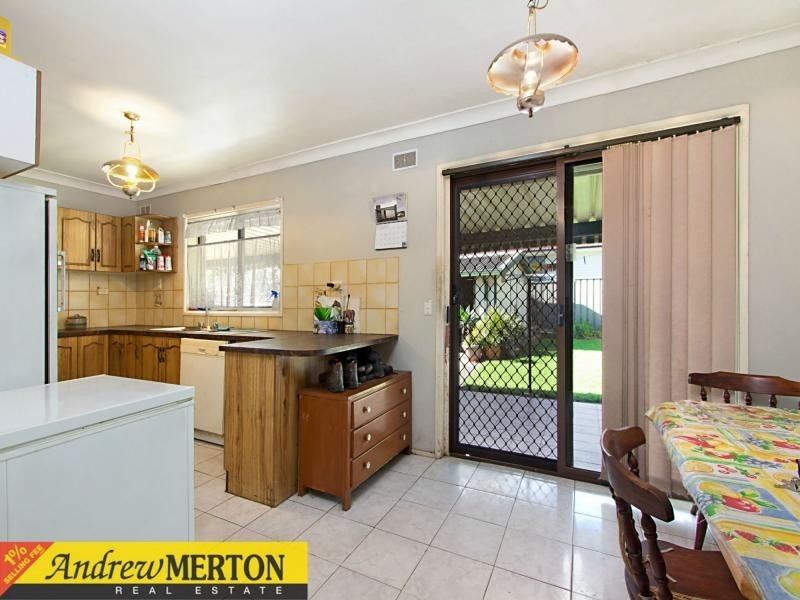 32 Leyte Avenue, Lethbridge Park NSW 2770