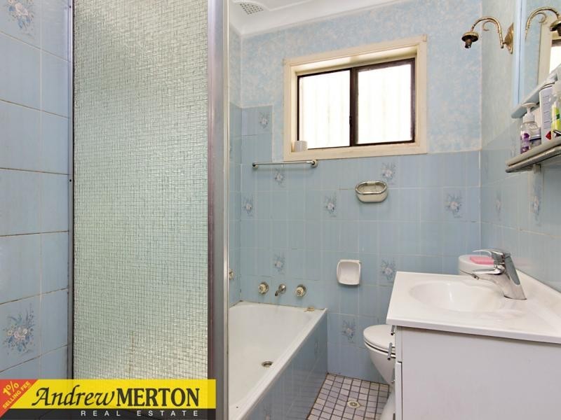 32 Leyte Avenue, Lethbridge Park NSW 2770