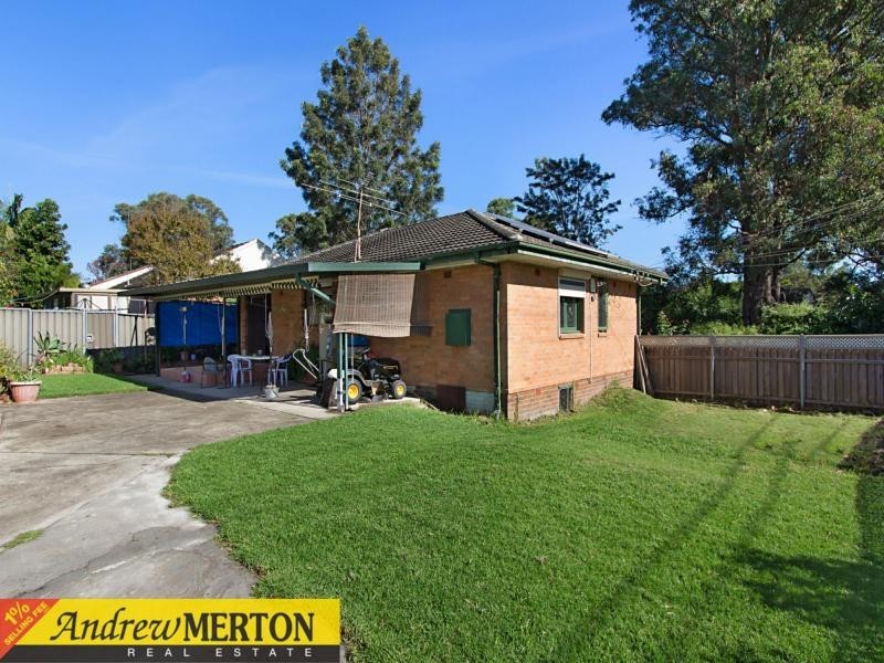 32 Leyte Avenue, Lethbridge Park NSW 2770