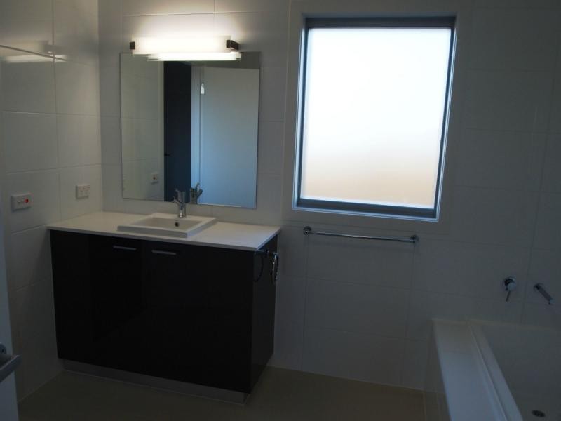 115 Lakeview Drive, Cranebrook NSW 2749