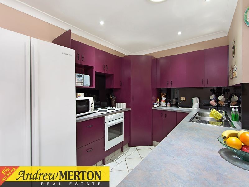 14 Auber Glen, St Clair NSW 2759