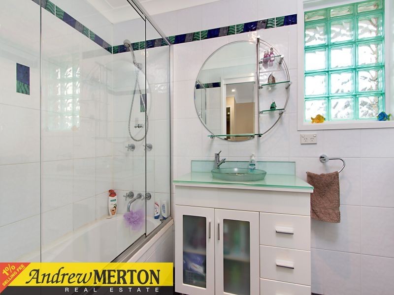 14 Auber Glen, St Clair NSW 2759